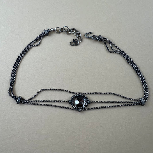 Collier von Christan Dior