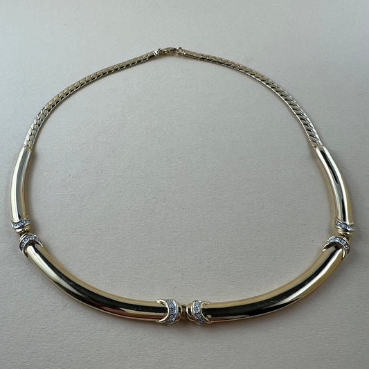 Collier von Pierre Lang
