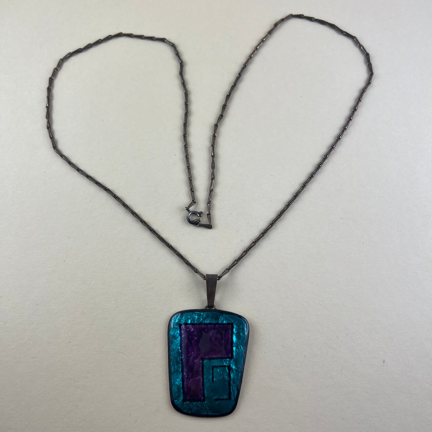 Vintage Emaille Anhänger mit Kette