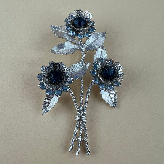 Blumenbrosche von Sarah Coventry