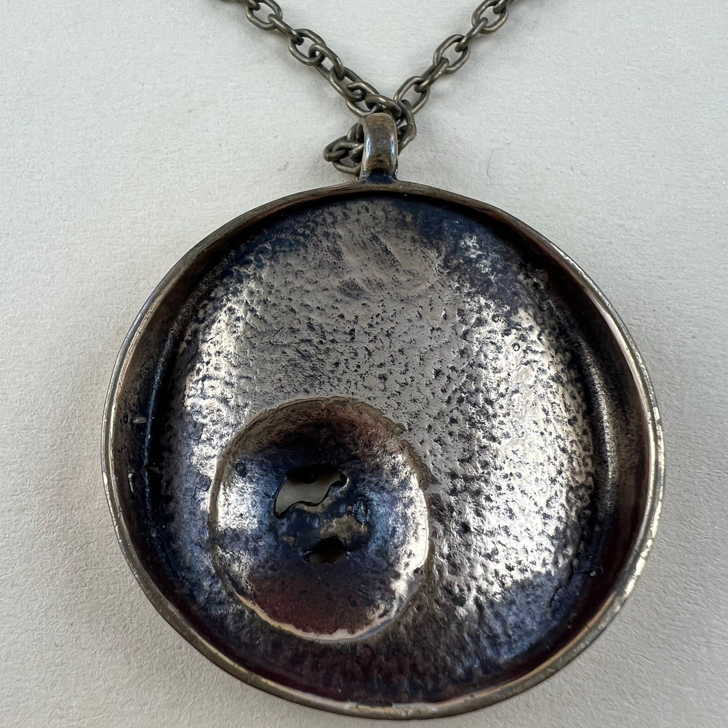Anhänger mit Kette Finnische Bronze Jorma Laine